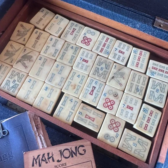 1920s Vintage Mah-Jong Set with Original Rule Book – Vintage U.S. Edition - Picture 2 of 8
